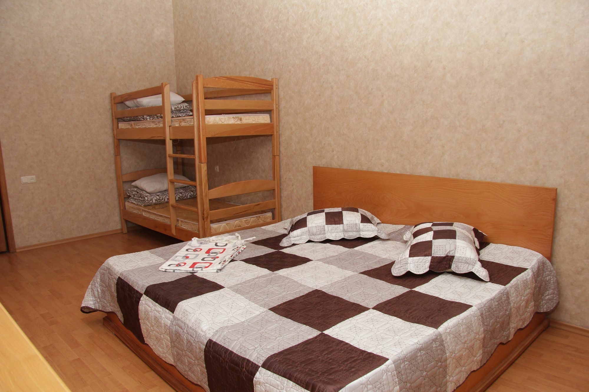 Rafael Hostel エレバン エクステリア 写真